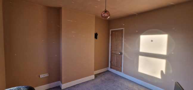 Double room to rent  Main Photo