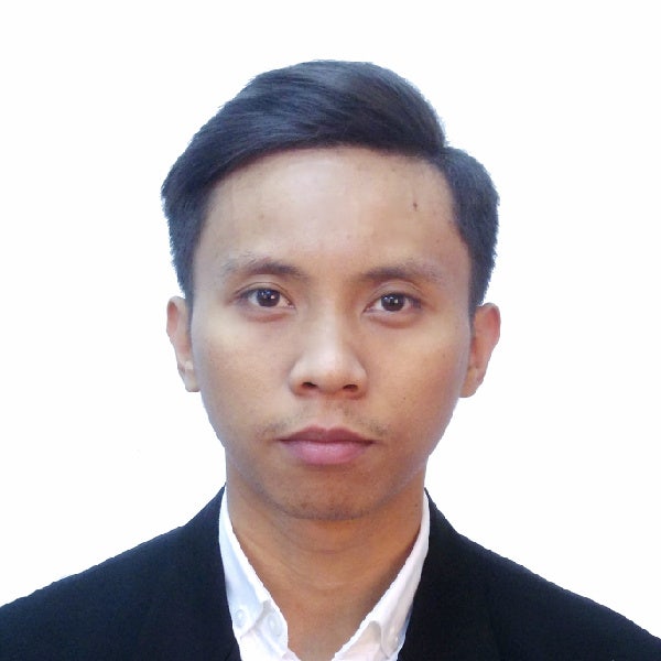 MBA Student from Malaysia Seeking Room Near AMBS Main Photo