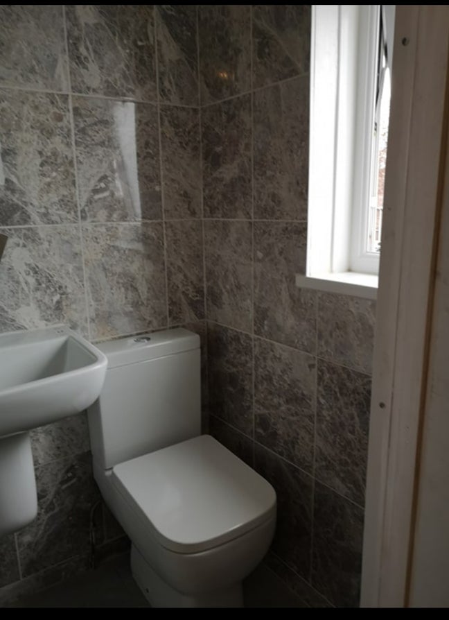Ensuite Double Westfield-No Deposit Main Photo