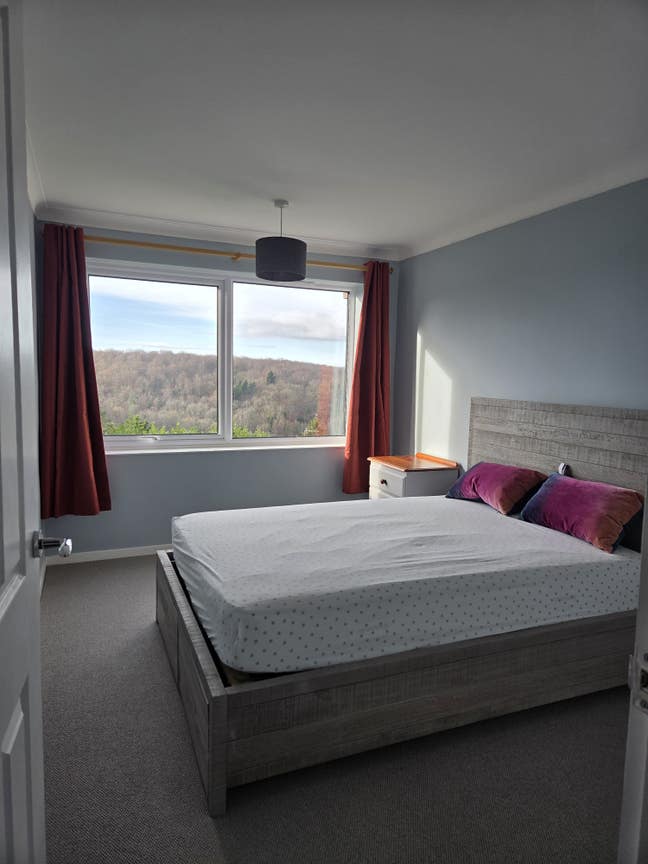 Spacious Double Room to Rent  Main Photo