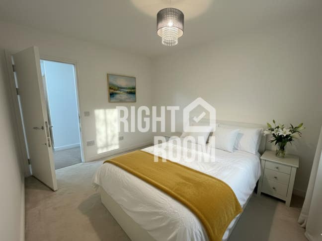 Kings Cross - 2 Rooms - All Bills inc - Amazing! Main Photo