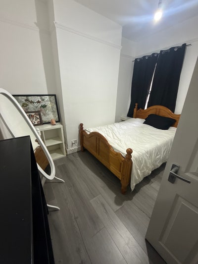 Double Room to Rent – Leyton (E15)  Main Photo