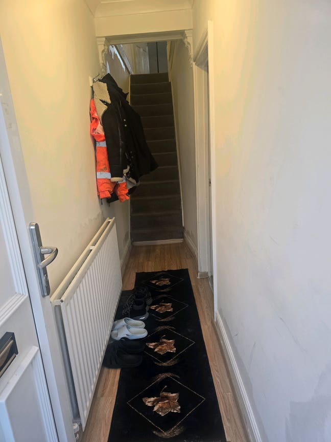 Single Room to Rent – Fully Furnished. Main Photo