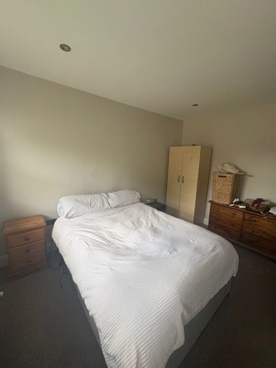 Beautiful room in lovely house share. Bowes Park Main Photo