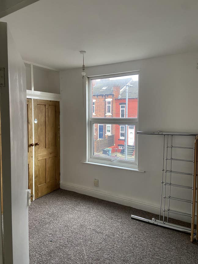 Double room with separate walk in storage room Main Photo