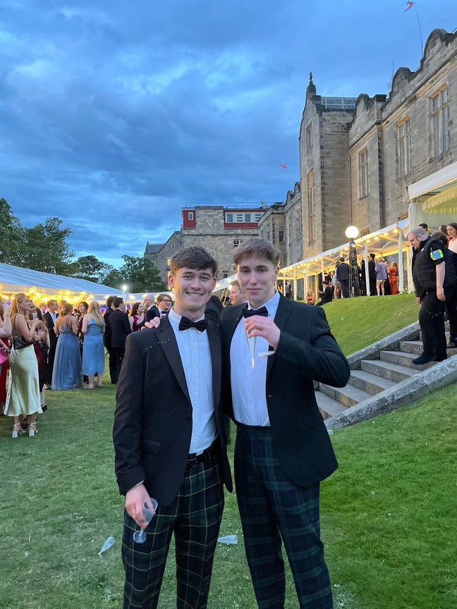 Two 23-year-old Finance Professionals Main Photo