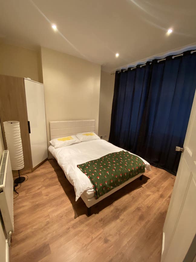 Double Room in a house share (non smokers only) Main Photo