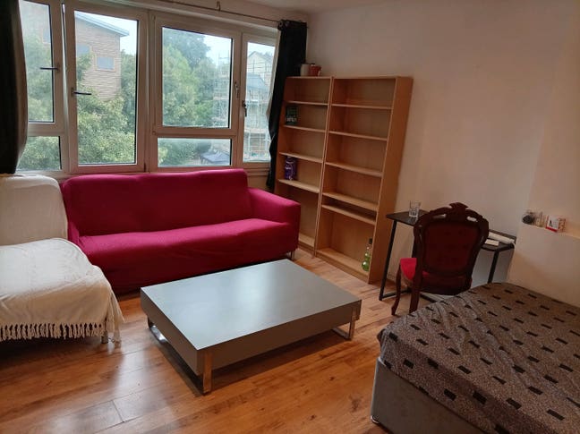 Lovely 2 Spacious Doubles 5 Mins from Brixton Stat Main Photo