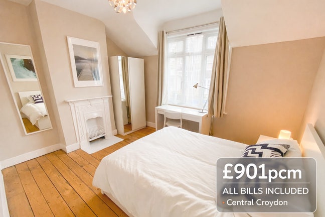 Master Room on Quiet Street | Cleaner & Bills Incl Main Photo