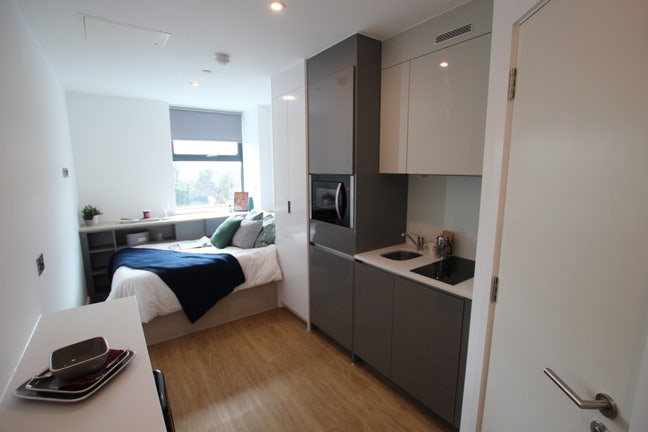 Compact studio apartment in Wespoint Main Photo