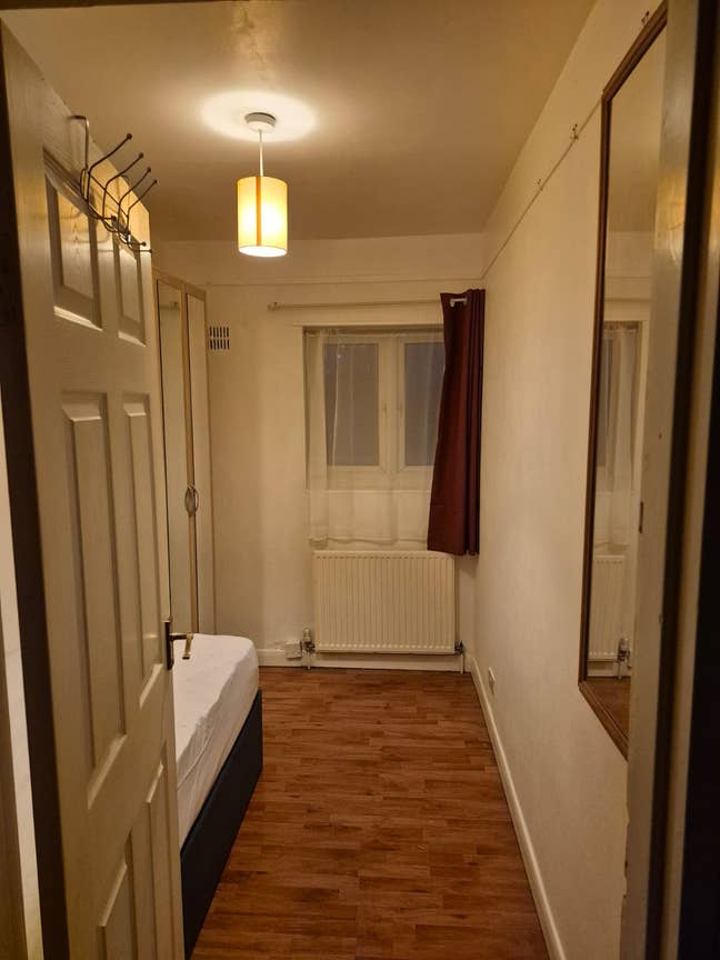 Single Room Near Plaistow Station Main Photo