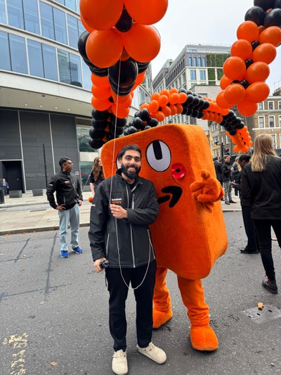 Let’s buddy up! Main Photo