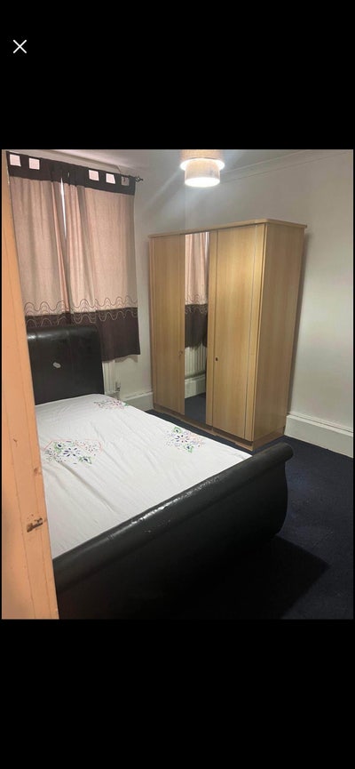 1 Bed, 1 Bathroom - Flat  Main Photo