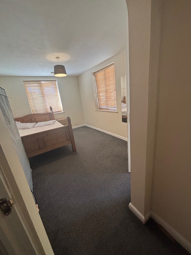Furnished double room en-suite  Main Photo