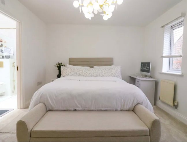 ✨ Large En-Suite Double Room | Low / No Deposit  Main Photo