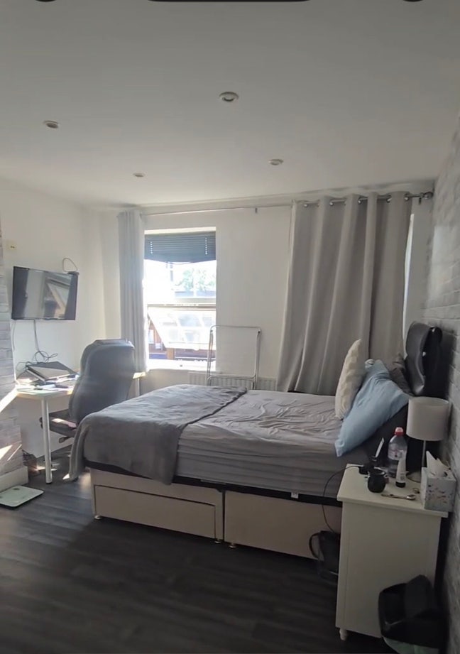 1 double room available for rent ASAP Main Photo