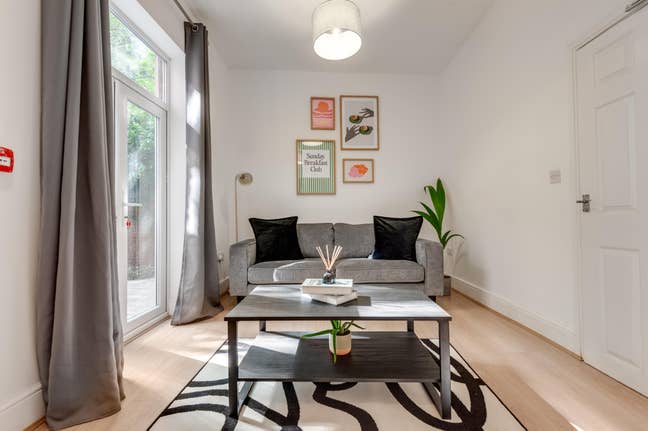 Sefton Park Professional House Share Main Photo