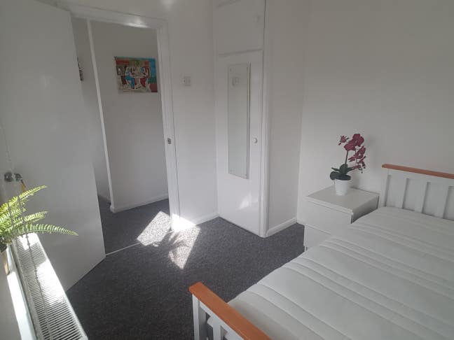 Please Read Advert Main Photo