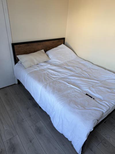 Room to rent Main Photo