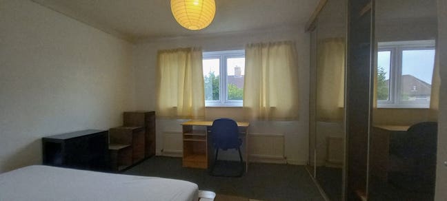 Double & Single Bedroom  Main Photo