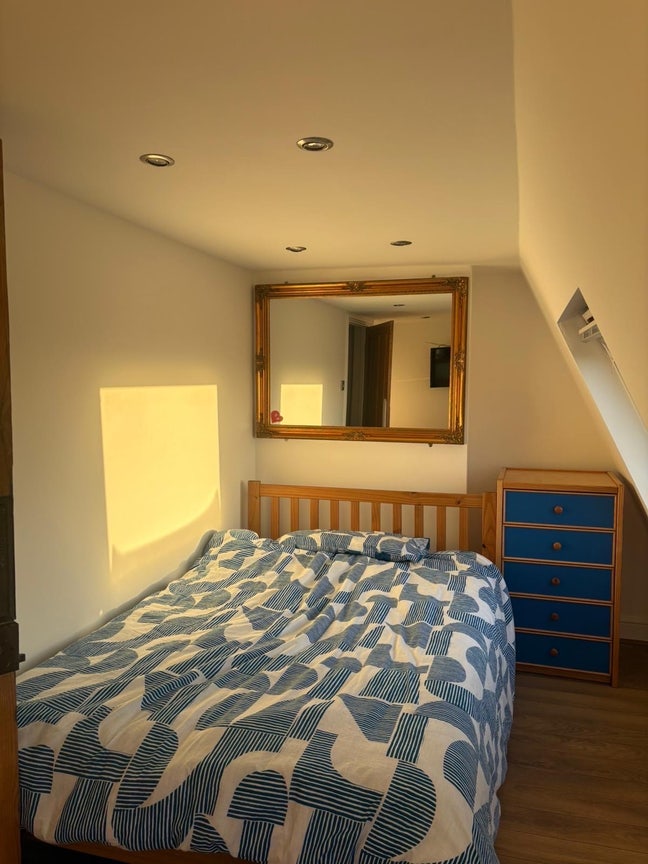 Loft Bedroom in Archway with Views of London  Main Photo