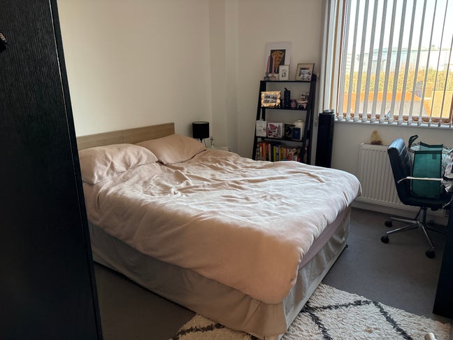 Double room with private bathroom Main Photo