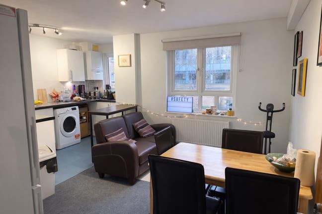 Affordable Room, Well-Located, Available Now Main Photo