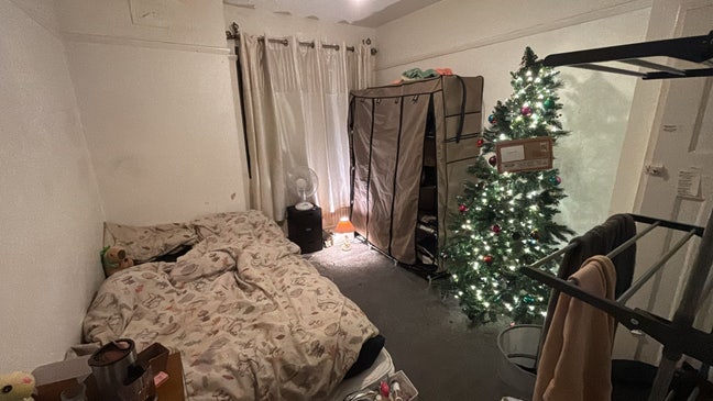 A double Room available in Shared House Main Photo