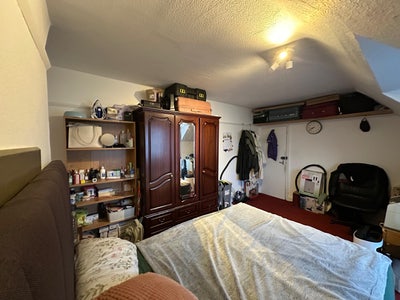 Double room to rent  Main Photo