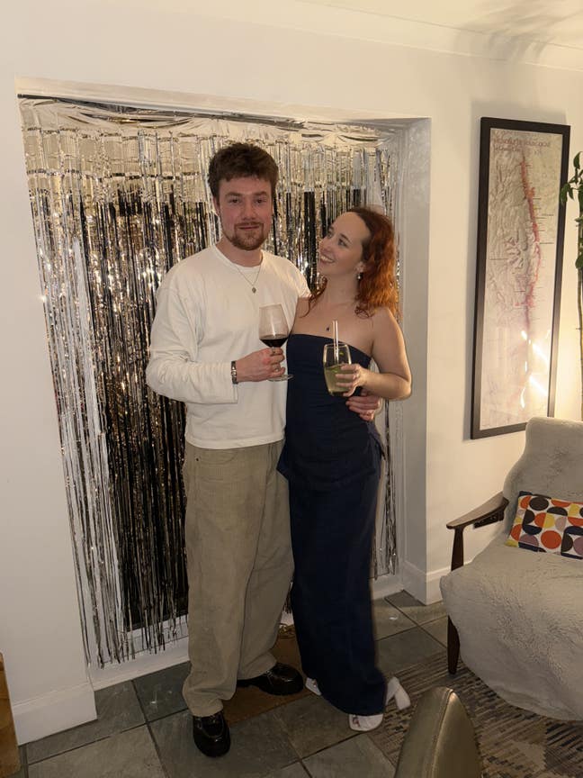 Professional Male seeks a double room Main Photo