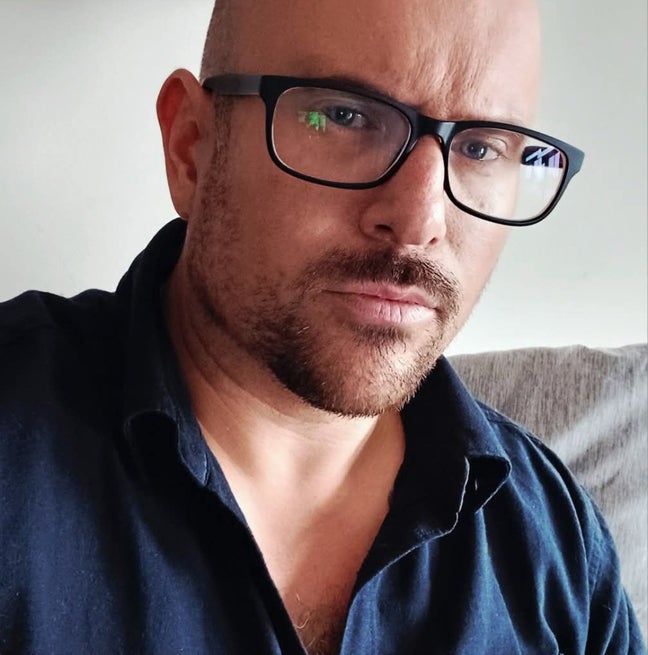 I am a male aged 39.  I am looking for a si... Main Photo