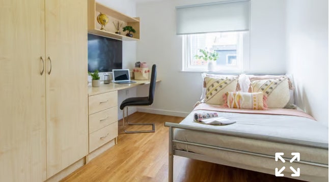 En-suite Room in Birmingham  Main Photo