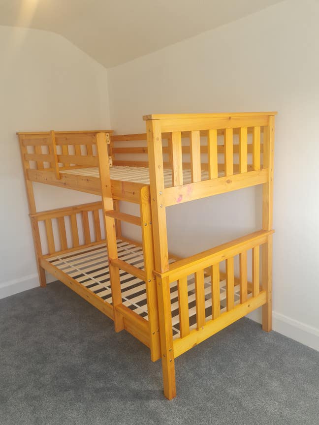 Double room available for rent  Main Photo
