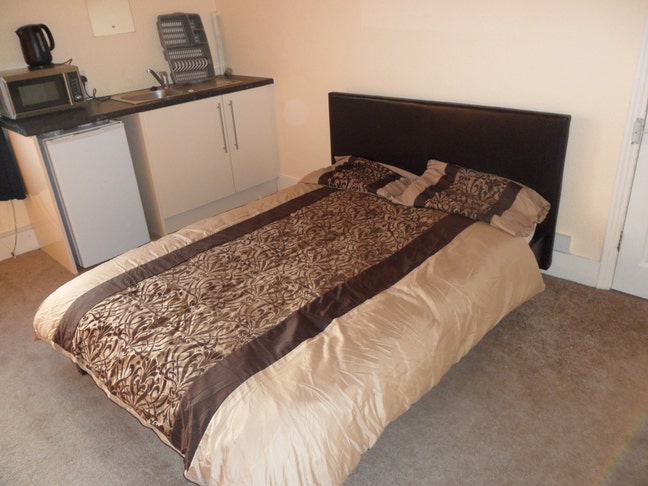 Pevensey Road, Eastbourne | Double Rooms Available Main Photo