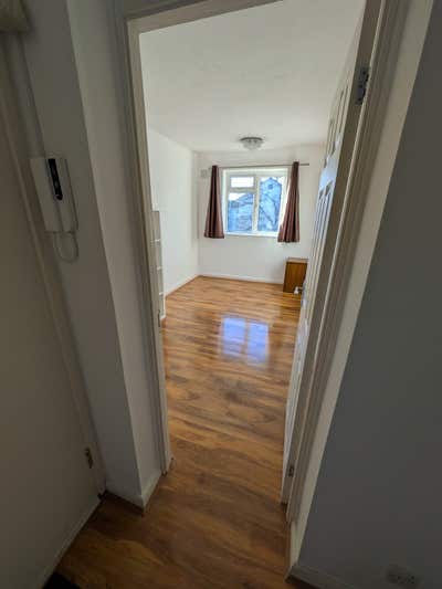 Double Room in Prime North Kingston (KT2) Main Photo