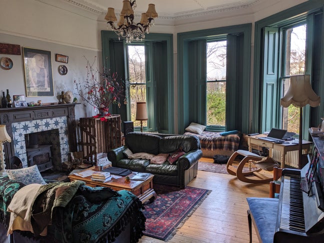 Short Term Let- February Main Photo