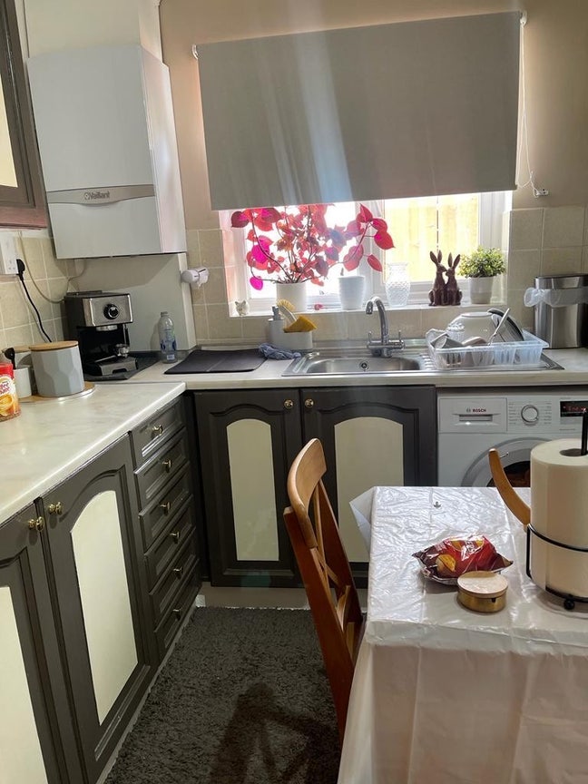 Room for rent in detached house  Main Photo