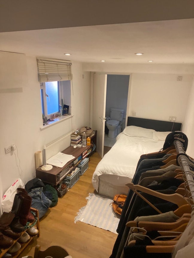 Double bed bedroom with en suite! ✨ Main Photo