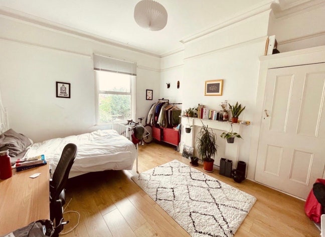 Hackney sublet: Feb 5th - March 20th Main Photo