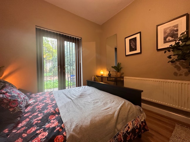 2 X Double Rooms in Mapperley Cosy Bungalow  Main Photo