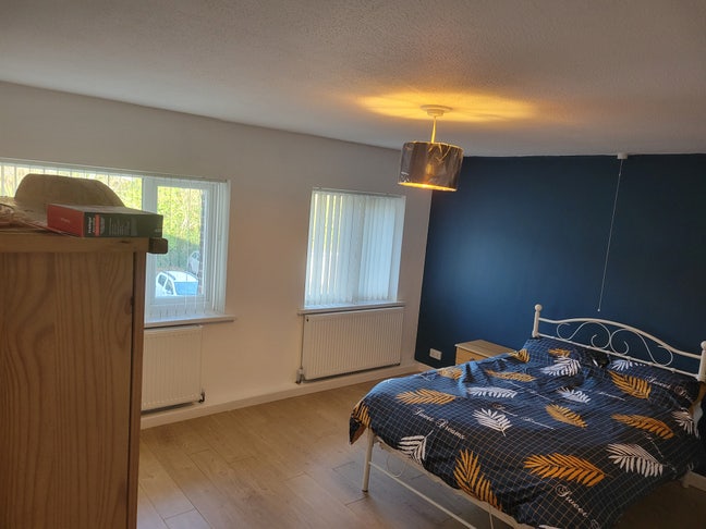 A lovely 3 bedroom large  Townhouse  Main Photo