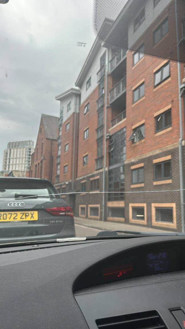 Double room to let  Main Photo