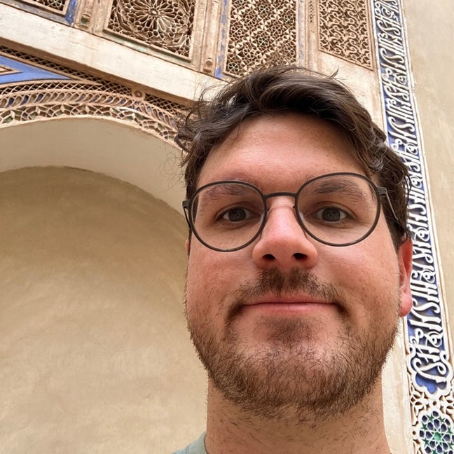 Looking for a Room in August 26’ Main Photo