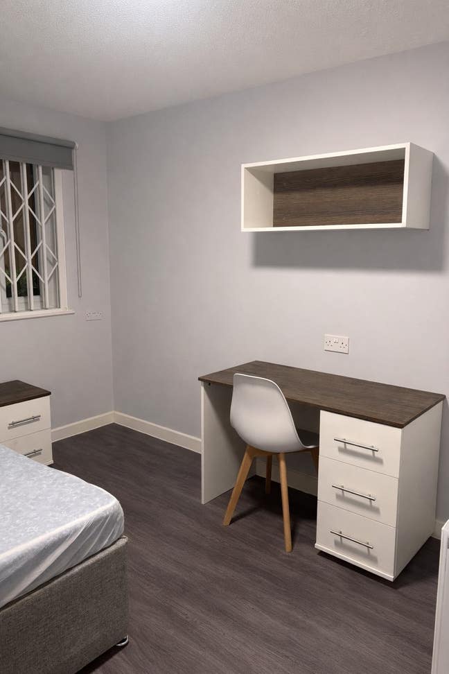 Ensuite Double Room – Singer Hall, Coventry Main Photo