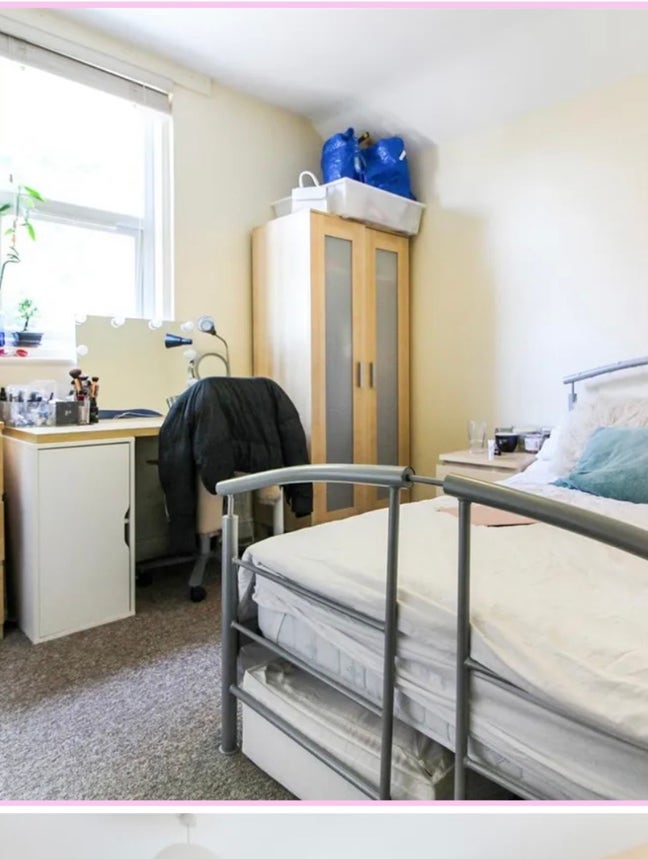 Comfortable double room in student house Main Photo