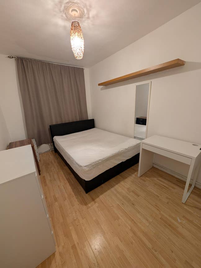 Double room Shared flat Bills included Battersea Main Photo