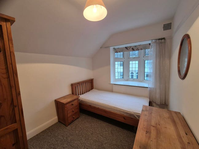 Bognor Regis Centre - Single Room Main Photo