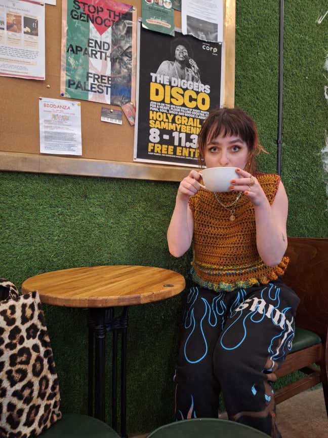 Single Professional with Elderly Cat Main Photo