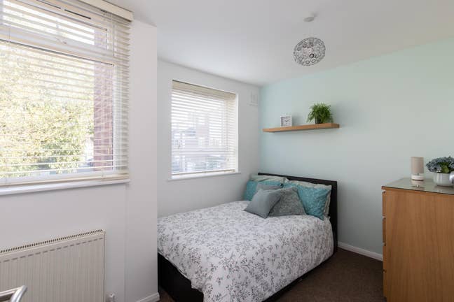 ✨ Two Fab Rooms Available NOW!  Main Photo