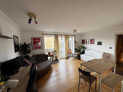 Room in Spacious 2-Bed, 2-Bath Flat in Shoreditch Main Photo